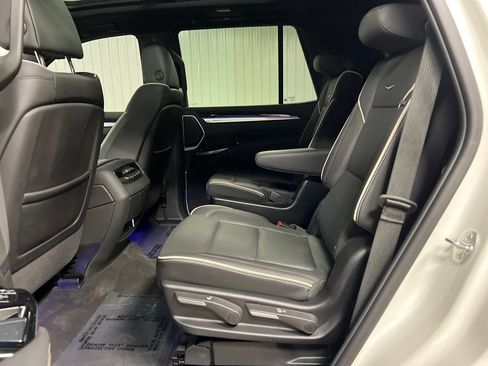 Certified 2025 Cadillac Escalade Sport w/ Touring Package AWD/4WD image 22
