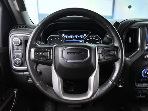 Used 2022 GMC Sierra 2500 Denali w/ Denali Ultimate Package AWD/4WD image 24