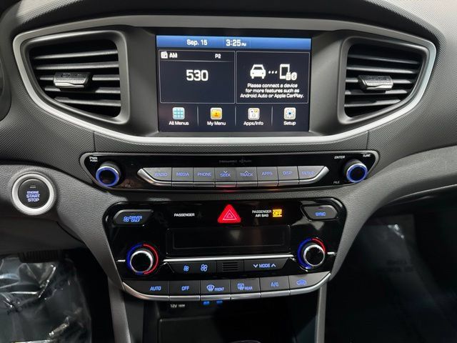 Used 2018 Hyundai Ioniq Blue FWD image 15