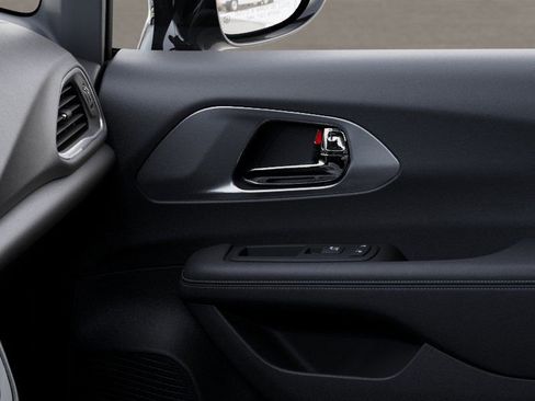 New 2026 Chrysler Voyager LX image 26