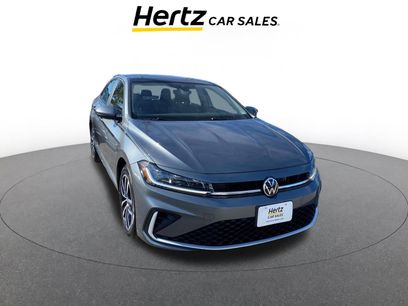 Used 2025 Volkswagen Jetta SE