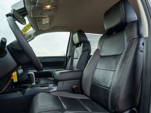 Used 2019 Toyota Tundra Limited image 11