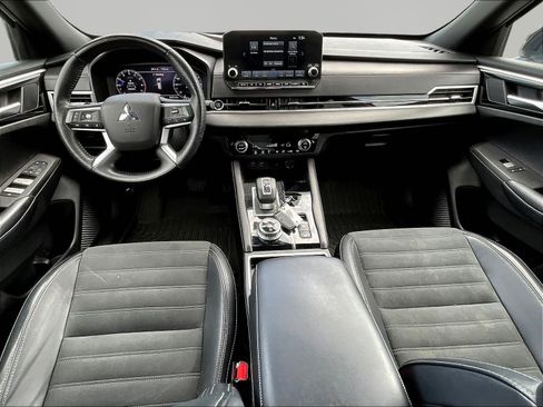 Used 2024 Mitsubishi Outlander SE Black Edition AWD/4WD image 7