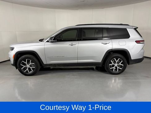 Used 2024 Jeep Grand Cherokee L Limited RWD image 6
