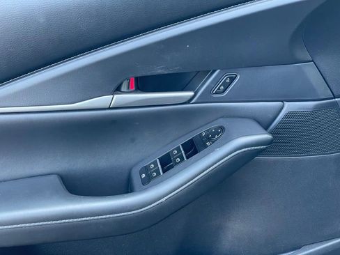 Used 2023 MAZDA CX-30 AWD 2.5 S w/ Select Package image 12