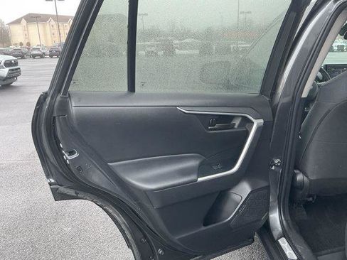Certified 2022 Toyota RAV4 LE image 19