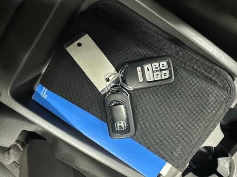 Used 2016 Honda Odyssey EX-L image 22