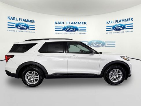 New 2026 Ford Explorer Active image 2