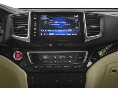 Used 2016 Honda Pilot Elite image 12