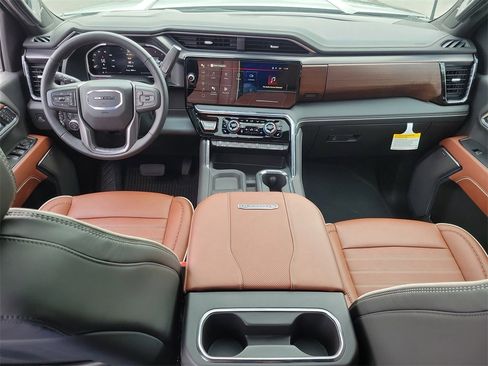 New 2026 GMC Sierra 2500 Denali Ultimate image 16