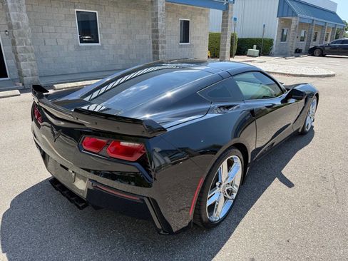 Used 2016 Chevrolet Corvette Stingray Coupe w/ 2LT Preferred Equipment Group image 8
