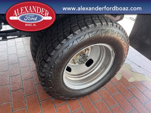 Used 2016 Ford F350 XL w/ Power Equipment Group image 11