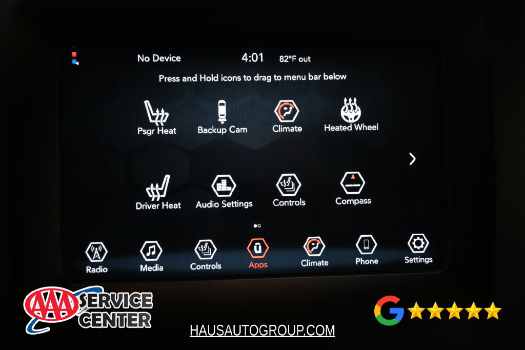 Used 2019 Jeep Cherokee Latitude Plus w/ Cold Weather Group AWD/4WD image 17