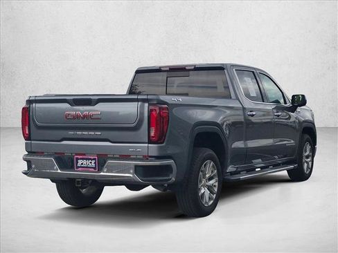 Used 2022 GMC Sierra 1500 SLT w/ SLT Premium Plus Package AWD/4WD image 4