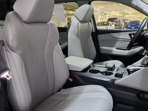 Certified 2024 Acura MDX SH-AWD w/ Technology Package image 26