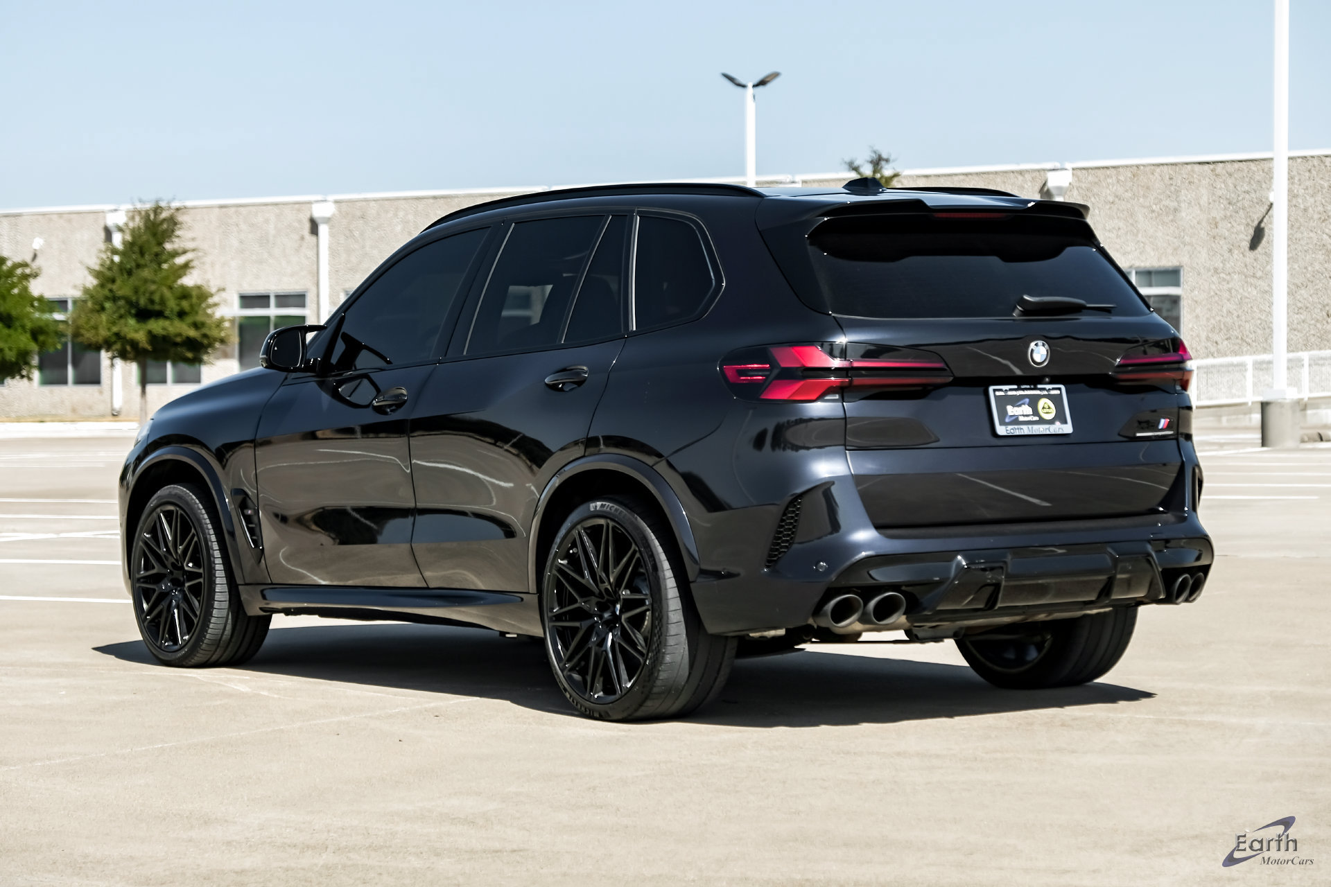 Used 2025 BMW X5 M Competition w/ Executive Package AWD/4WD image 9