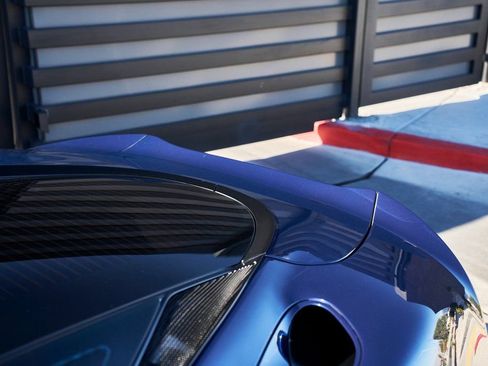 Used 2022 McLaren GT RWD image 10