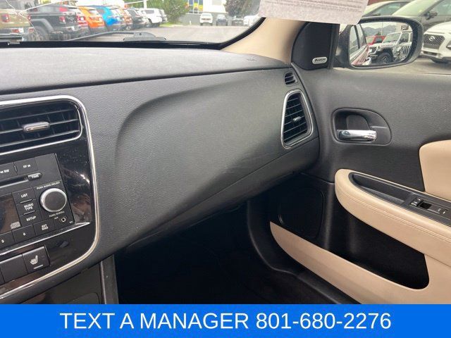 Used 2013 Chrysler 200 Limited FWD image 21