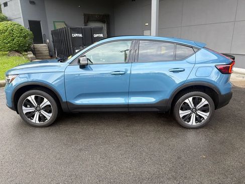 Used 2023 Volvo C40 P8 Recharge Plus AWD/4WD image 3