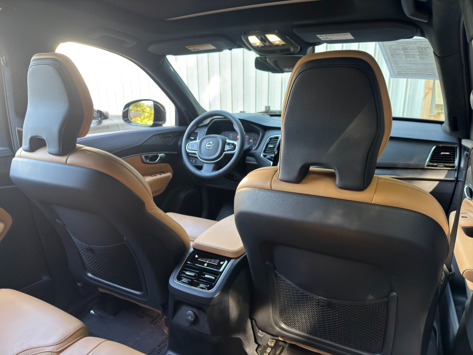 Used 2024 Volvo XC90 T8 Ultimate w/ Lounge Package AWD/4WD image 38
