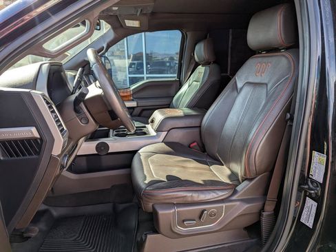 Used 2017 Ford F250 King Ranch w/ King Ranch Ultimate Package AWD/4WD image 13