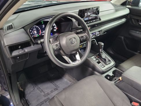 Used 2025 Honda CR-V EX image 16