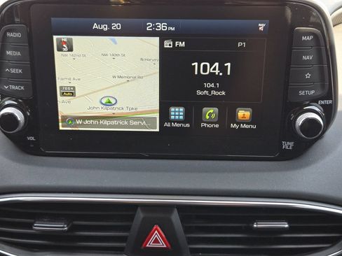 Used 2020 Hyundai Santa Fe Limited FWD image 17