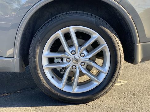 Used 2023 Dodge Durango GT image 31