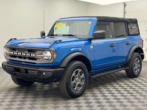 Used 2024 Ford Bronco Big Bend AWD/4WD image 2