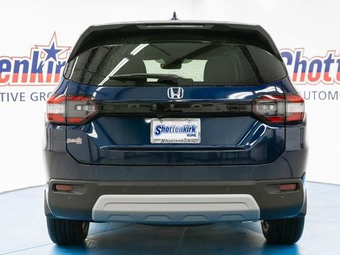 New 2025 Honda Pilot EX-L image 6