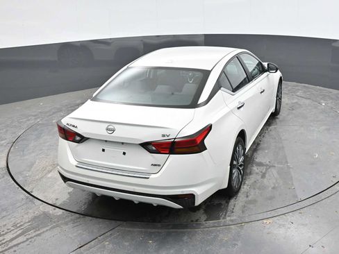 Used 2023 Nissan Altima 2.5 SV AWD/4WD image 21