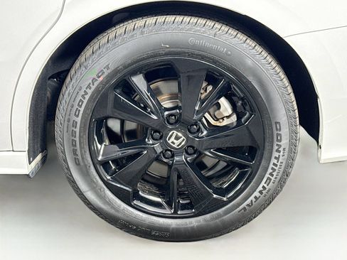 Used 2024 Honda Odyssey Sport image 9