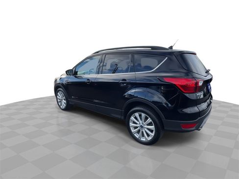 Used 2019 Ford Escape SEL image 6