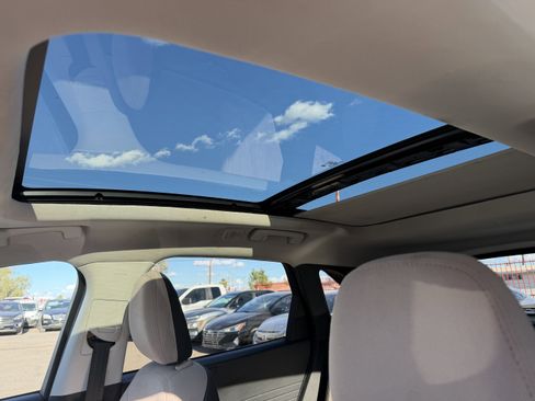 Used 2021 Ford Escape SE w/ Convenience Package image 14