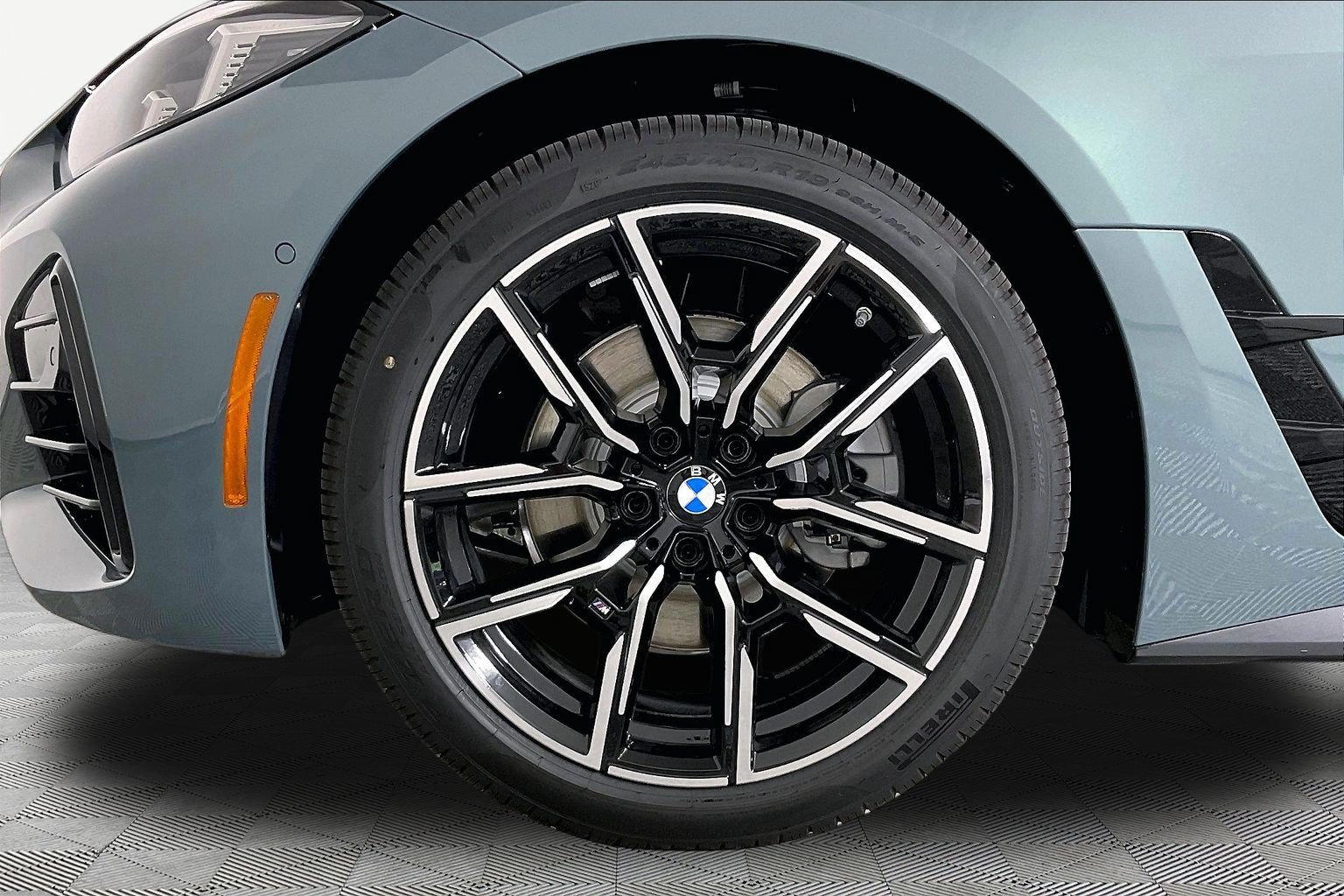 New 2026 BMW 430i xDrive w/ M Sport Package AWD/4WD image 20