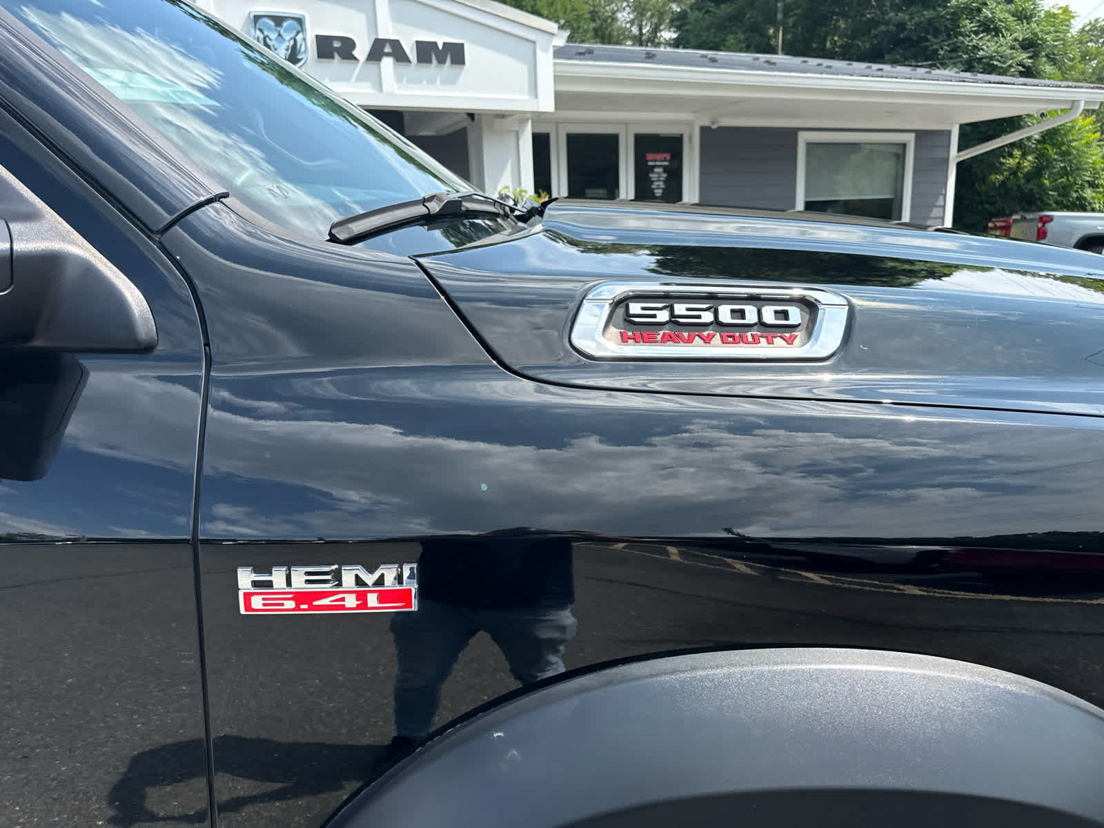 Used 2022 RAM 5500 Tradesman AWD/4WD image 24