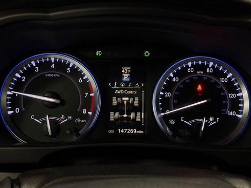 Used 2016 Toyota Highlander Limited image 17