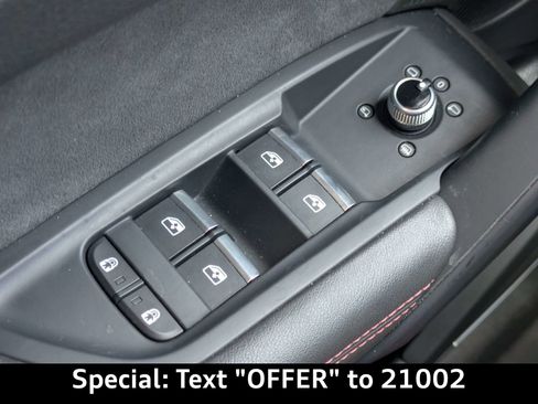 Certified 2023 Audi SQ5 Premium Plus w/ Premium Plus Package AWD/4WD image 28
