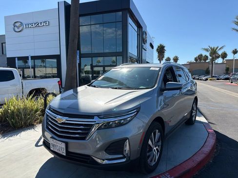 Used 2023 Chevrolet Equinox Premier FWD image 2