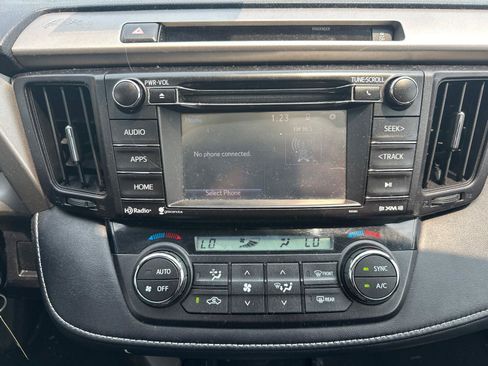 Used 2016 Toyota RAV4 XLE w/ Protection Package AWD/4WD image 7