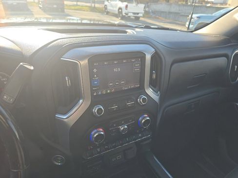 Used 2023 GMC Sierra 3500 SLT w/ SLT Convenience Package image 30