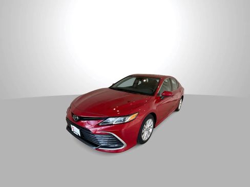 Certified 2024 Toyota Camry LE FWD image 4