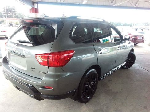 Used 2018 Nissan Pathfinder SL w/ Midnight Edition Package AWD/4WD image 5