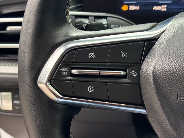 Certified 2026 Chevrolet Traverse LT w/ LPO, Floor Liner Package AWD/4WD image 29