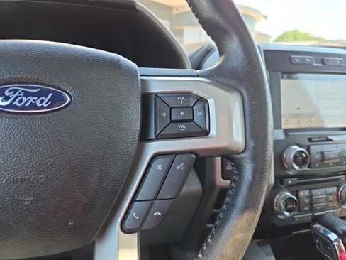 Used 2017 Ford F150 Lariat w/ Equipment Group 502A Luxury AWD/4WD image 22
