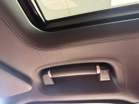 Used 2018 Land Rover Range Rover Autobiography image 34