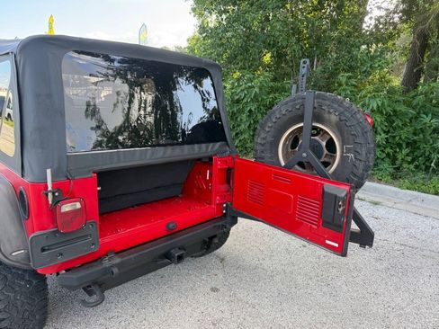 Used 2003 Jeep Wrangler Sport AWD/4WD image 16