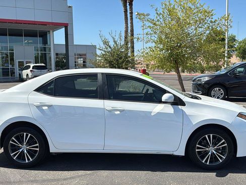 Used 2016 Toyota Corolla LE FWD image 10