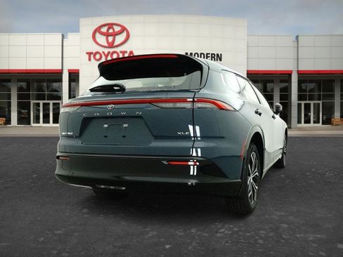 New 2026 Toyota Crown Signia AWD/4WD image 11