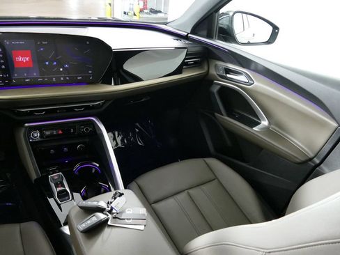 Certified 2025 Audi Q5 Premium w/ Convenience Package AWD/4WD image 24